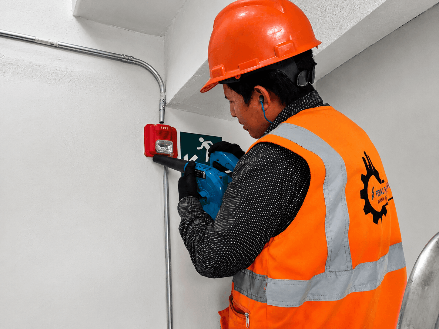 Servicios Eléctricos - Alarma Contra Incendios